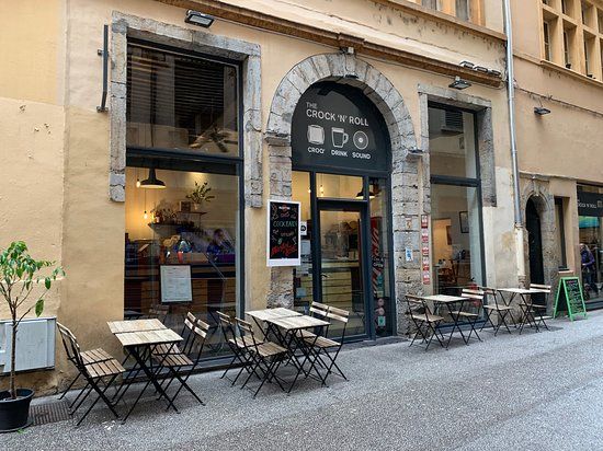 The Crock'N'Roll Hotel de Ville